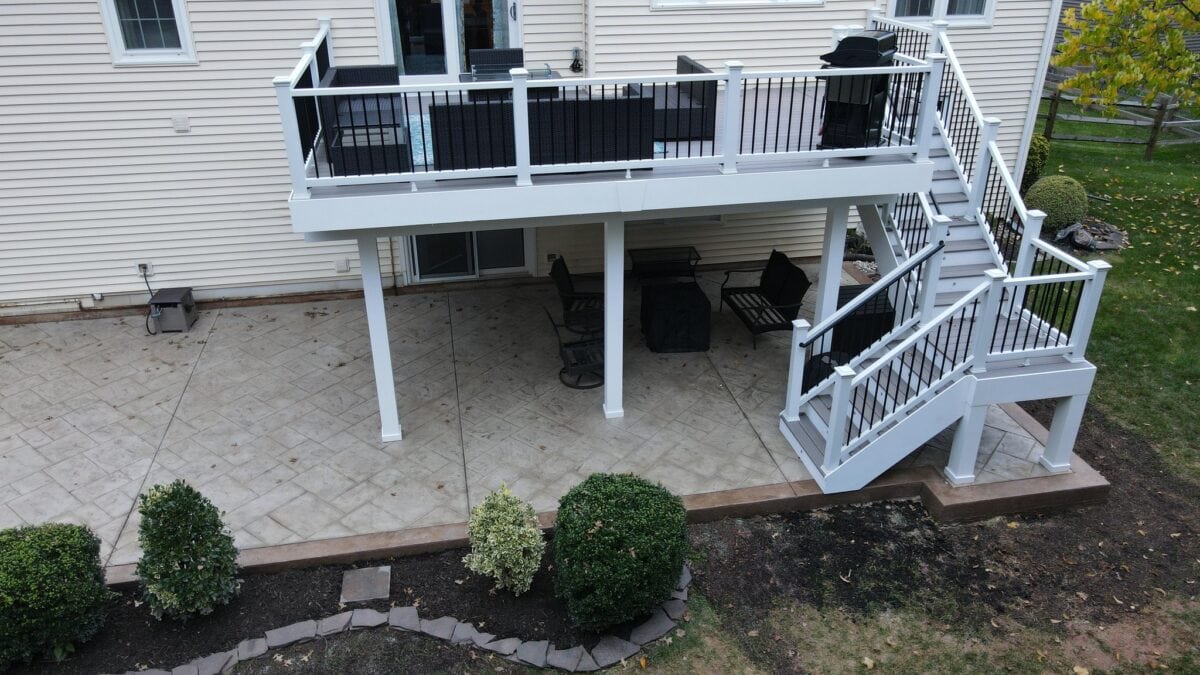 Battlefield Renos elevated deck with stairs and patio