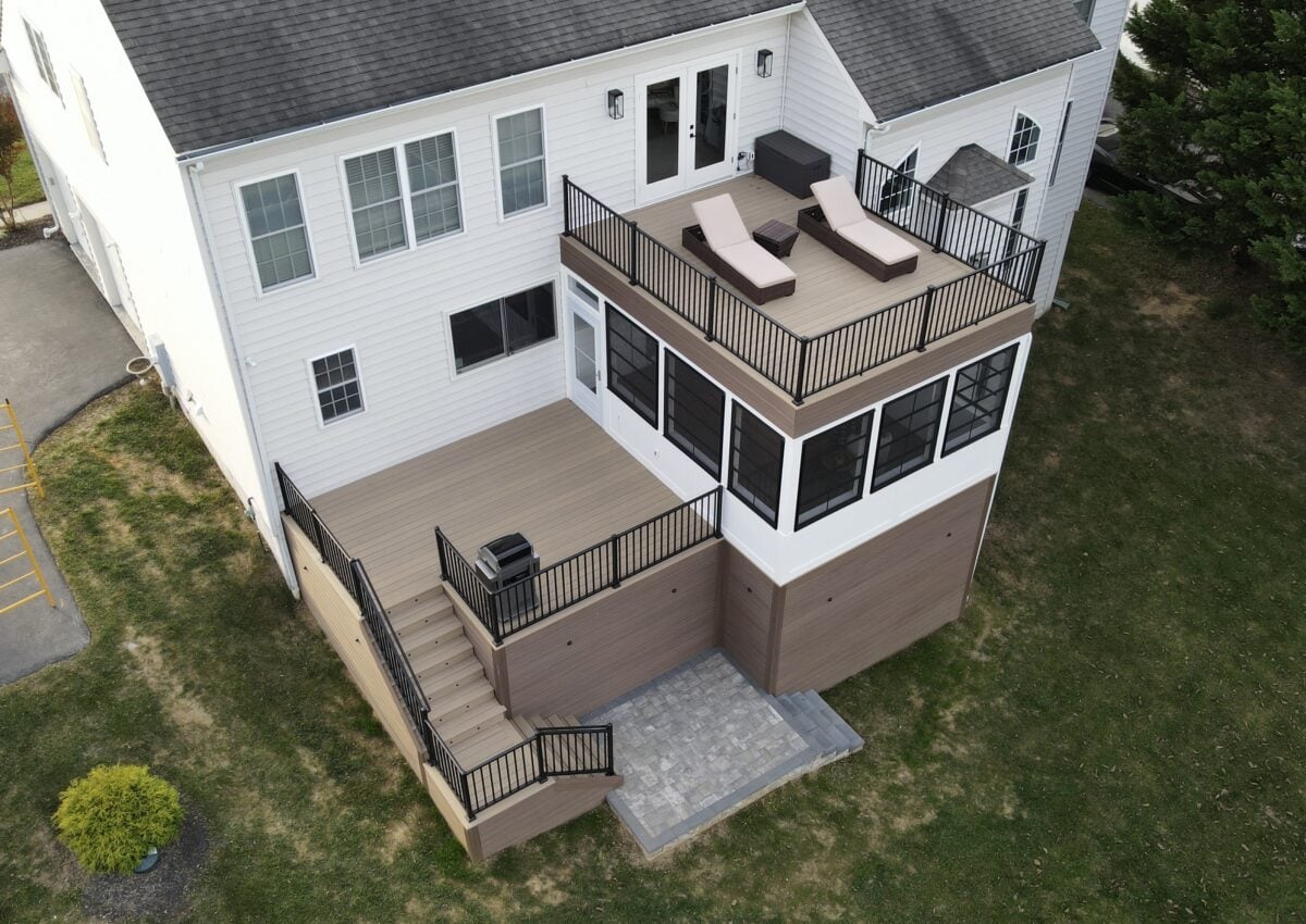 Deck Builder in Fredericksburg, VA